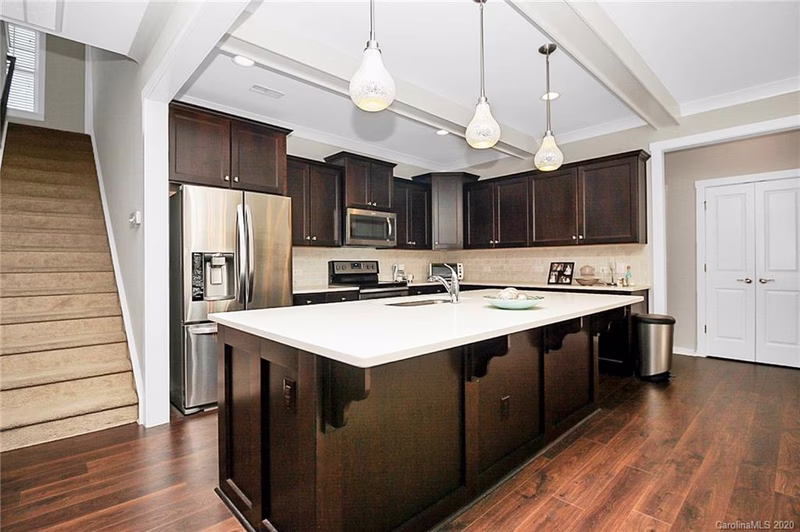 Property image 2 at 5018 Stonehill Lane, Matthews, NC 28104
