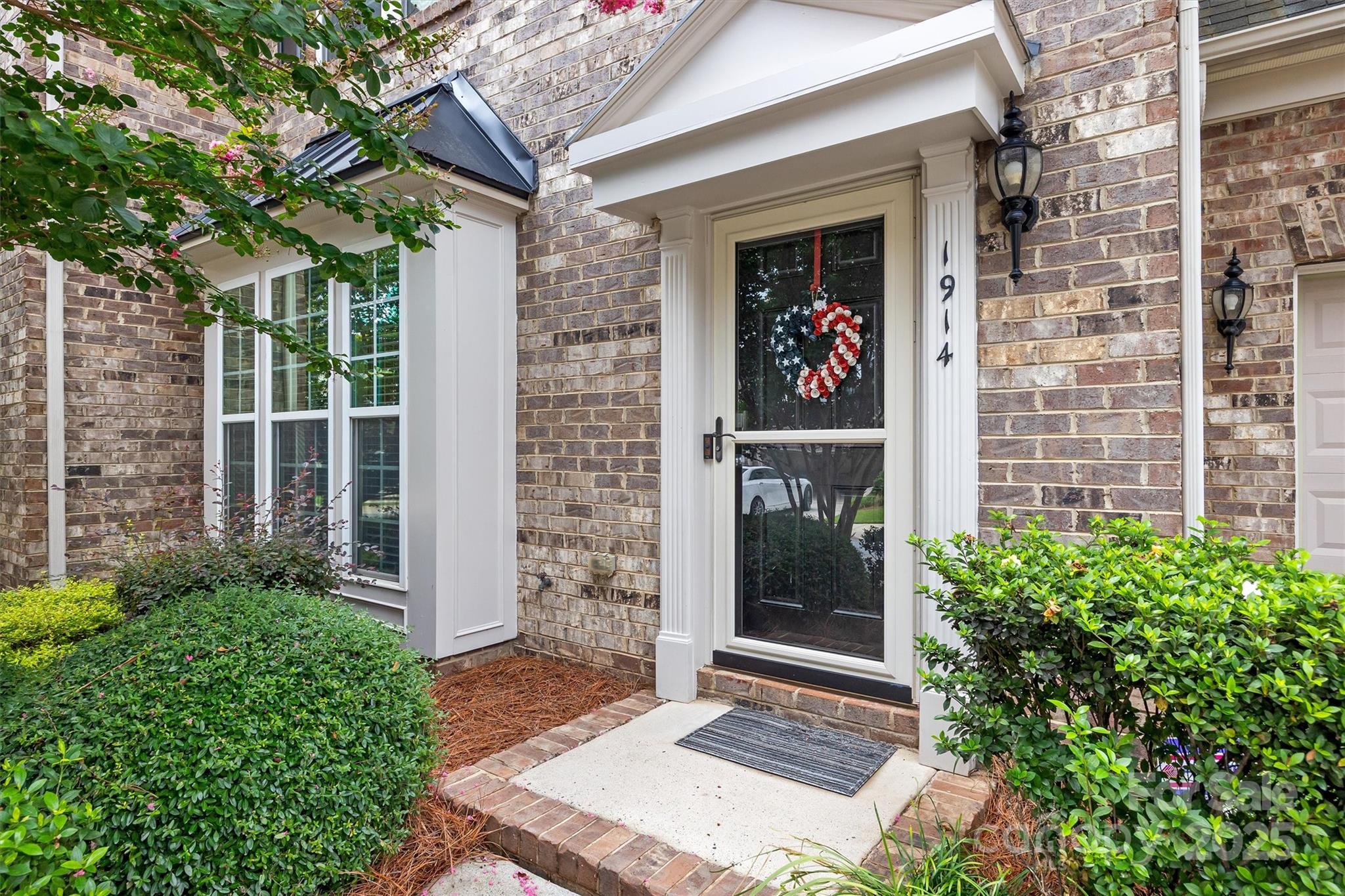 Property image 3 of 1914 Colony Line Court in Park South Station, Charlotte, NC 28210