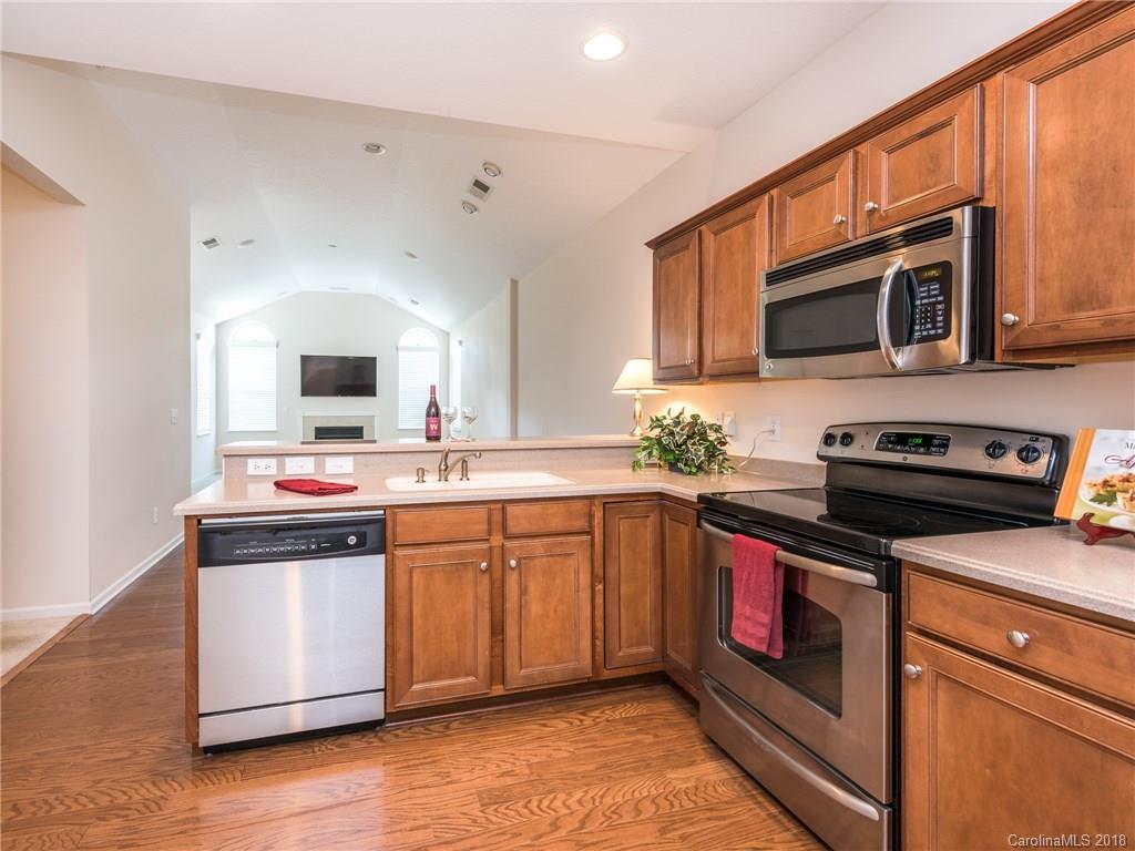 Property image 5 of 2338 Coltsview Lane in Polo Club At Weddington, Matthews, NC 28105