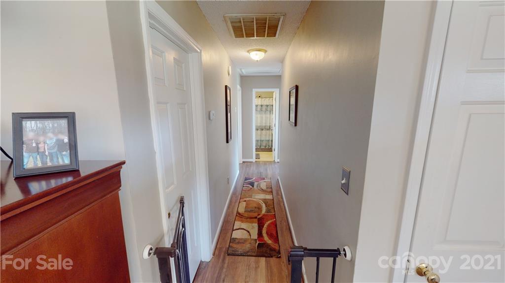 Property image 3 of 5012 Willow Run Drive in Hampton Meadows, Monroe, NC 28110