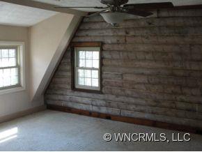 Property image 5 of 13 Ravenwood Lane in Ravenwood Forest, Horse Shoe, NC 28742