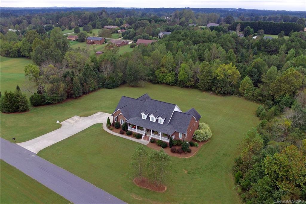 Property image 3 of 3443 Elaine Avenue in Mason Springs, Lincolnton, NC 28092