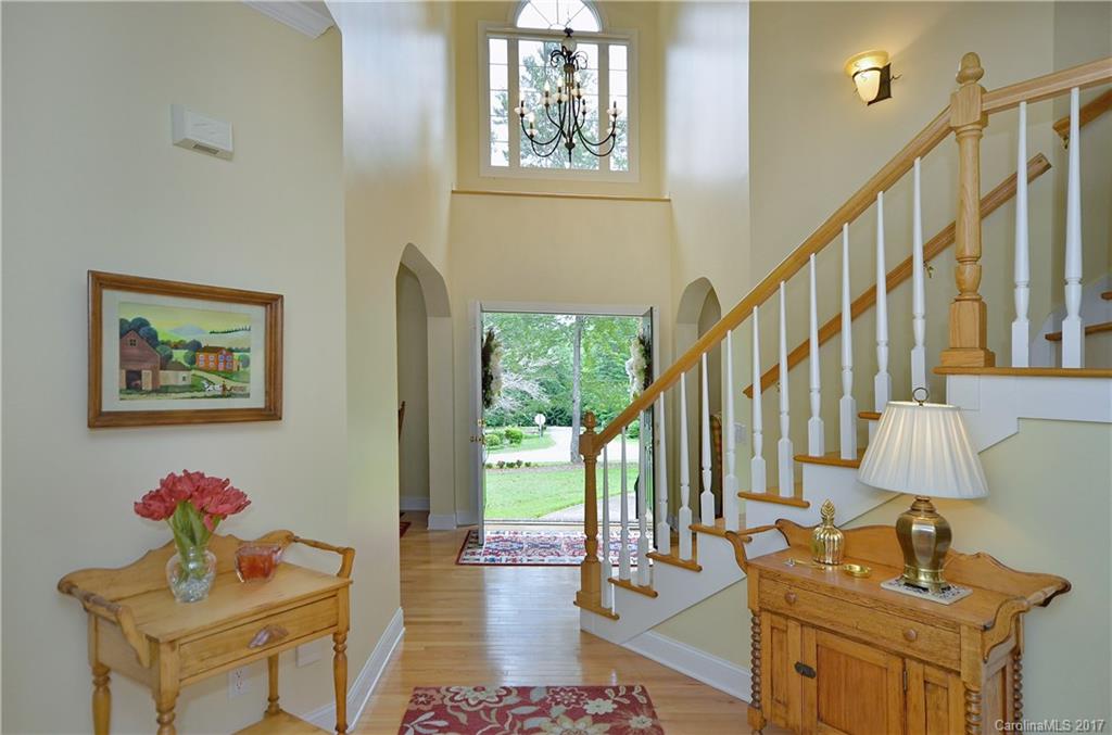 Property image 3 of 21 Mountain Lake Drive in Flat Rock Lakes, Hendersonville, NC 28739