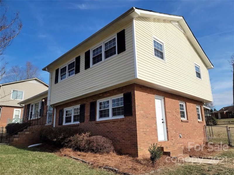 Property image 3 at 409 Ashbrook Road, Salisbury, NC 28147