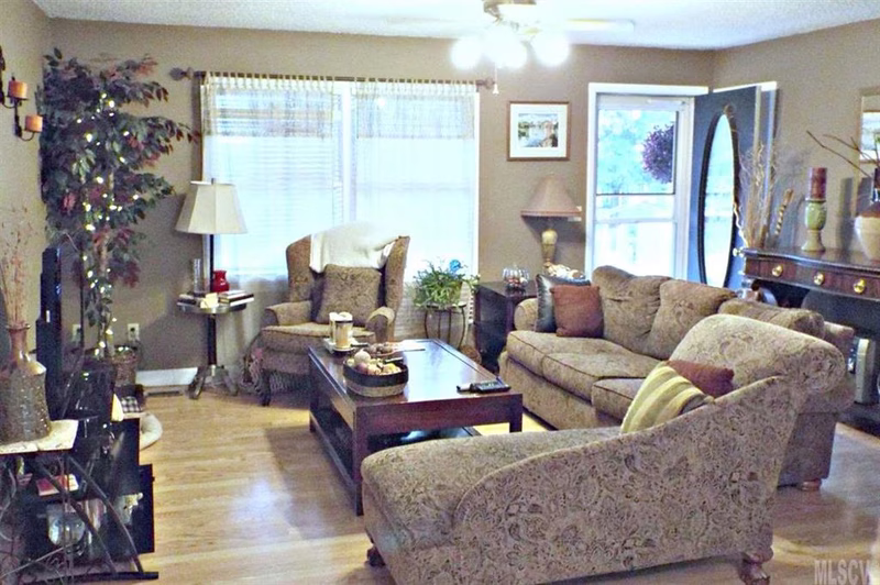 Property image 2 at 4669 Queens Road, Hickory, NC 28602