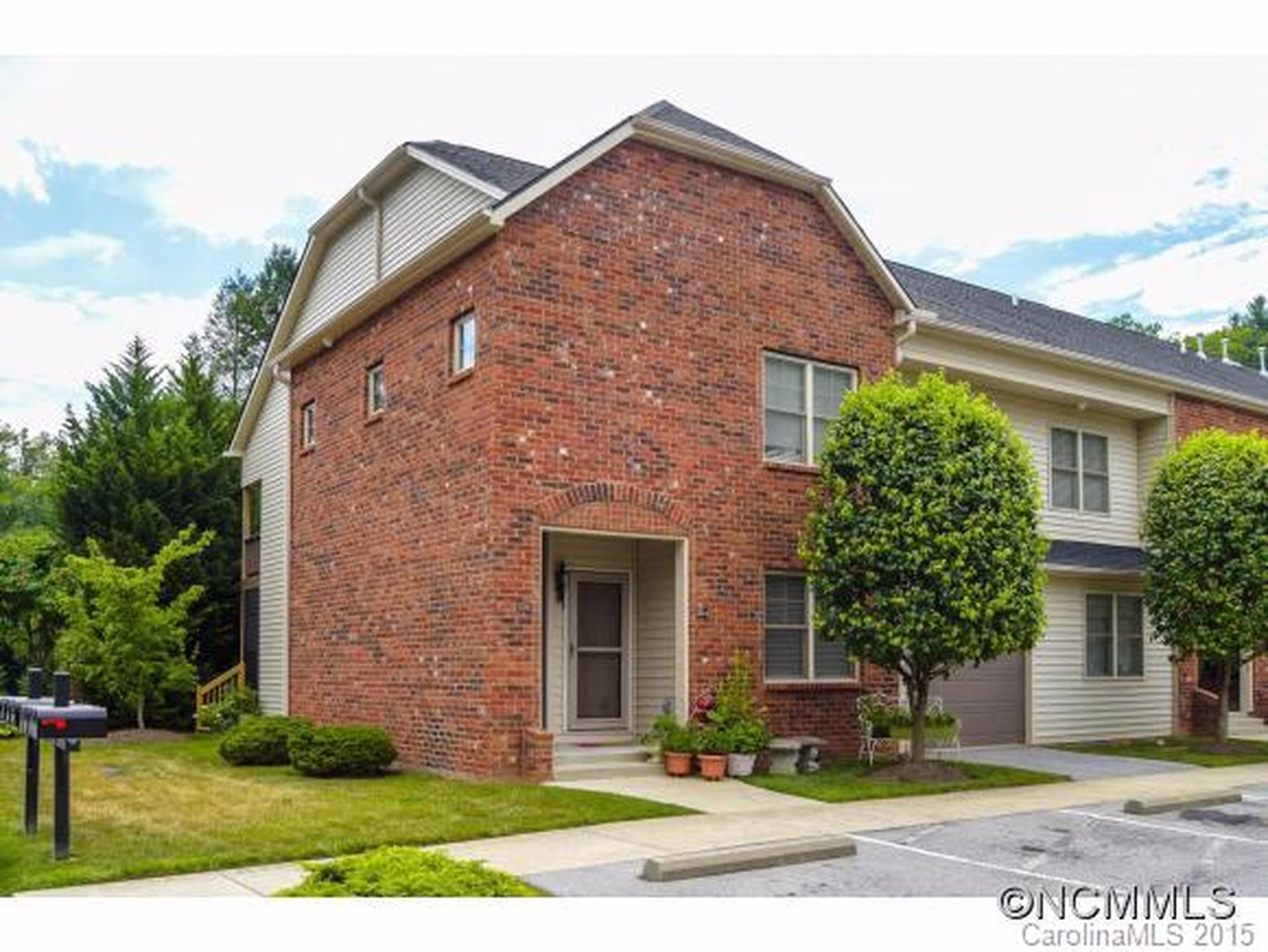Property image 1 at 252 Wash Creek Unit A, Hendersonville, NC 28739