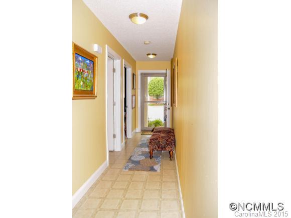 Property image 3 of 252 Wash Creek Unit A in The Cloisters, Hendersonville, NC 28739