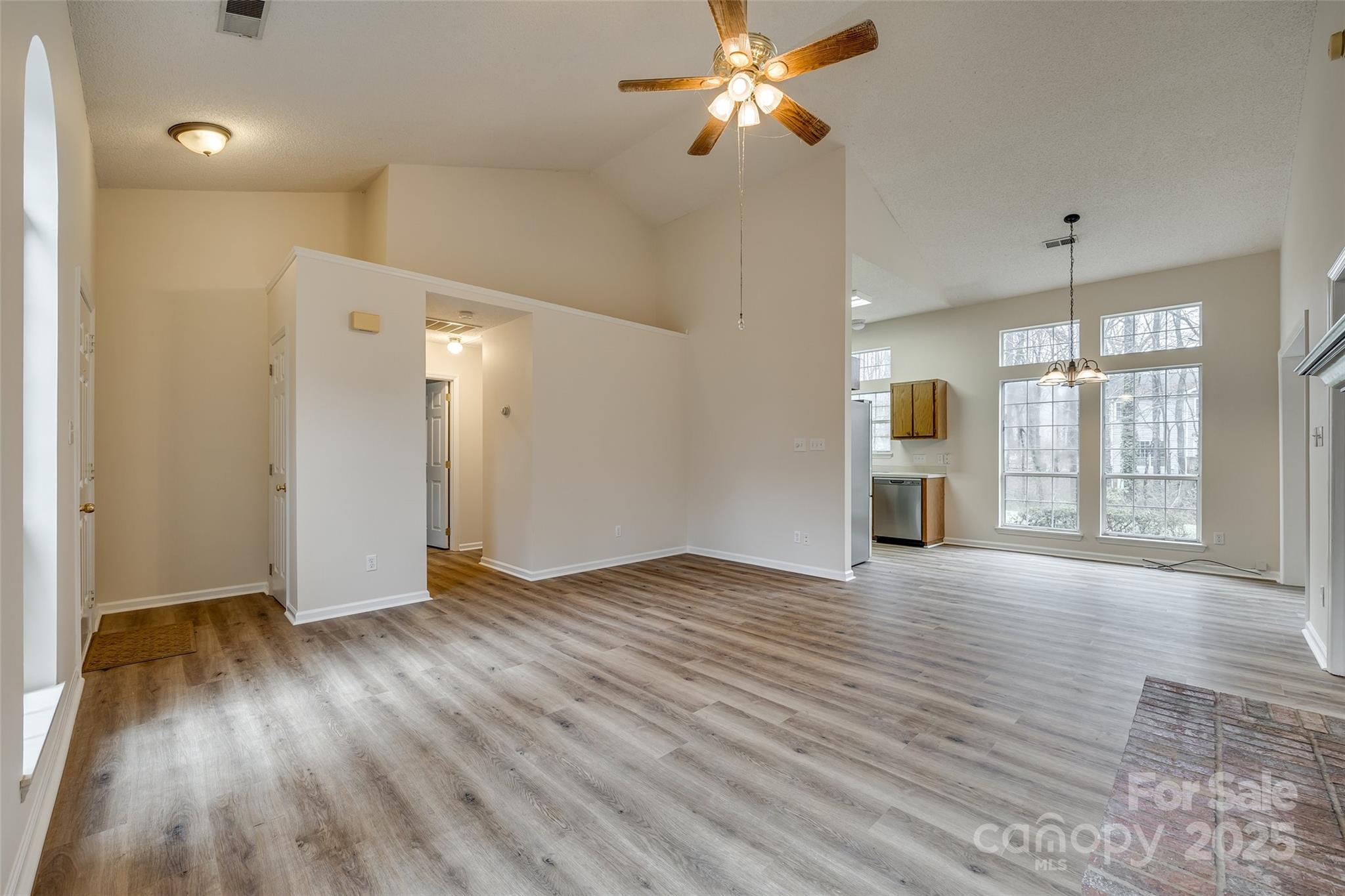Property image 4 of 106 Aurora Lane in Shepherds Vineyard, Huntersville, NC 28078
