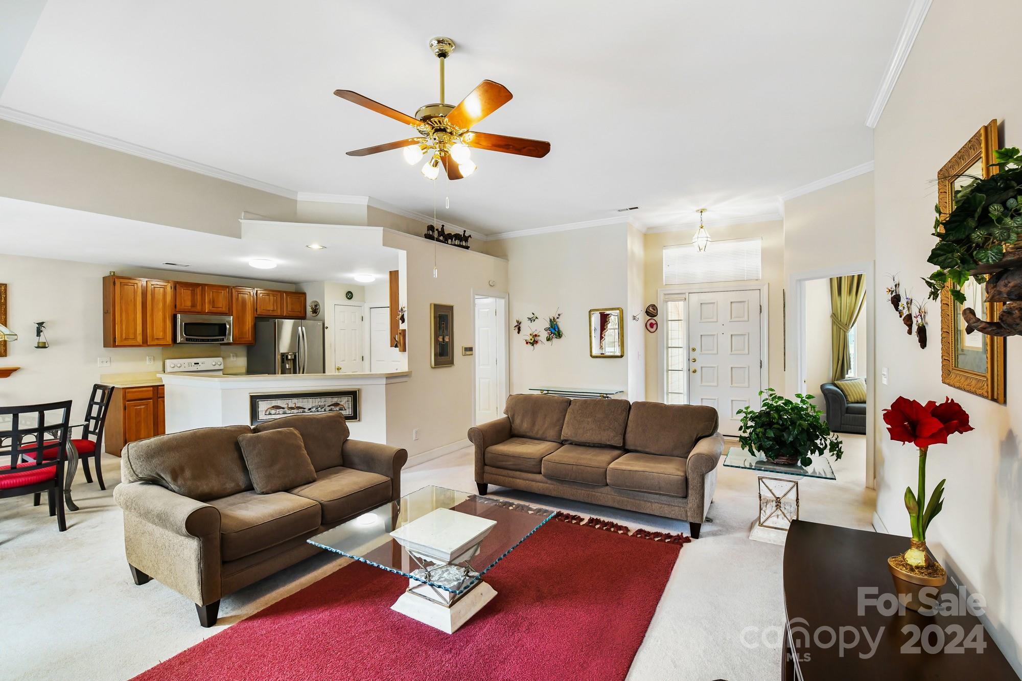 Property image 5 of 6217 Garamond Court in Providence Commons, Charlotte, NC 28270