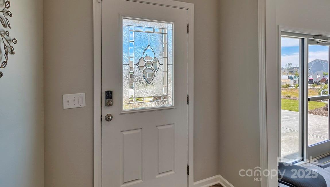 Property image 2 of 8073 Kennesaw Drive in Nolen Farm, Gastonia, NC 28056