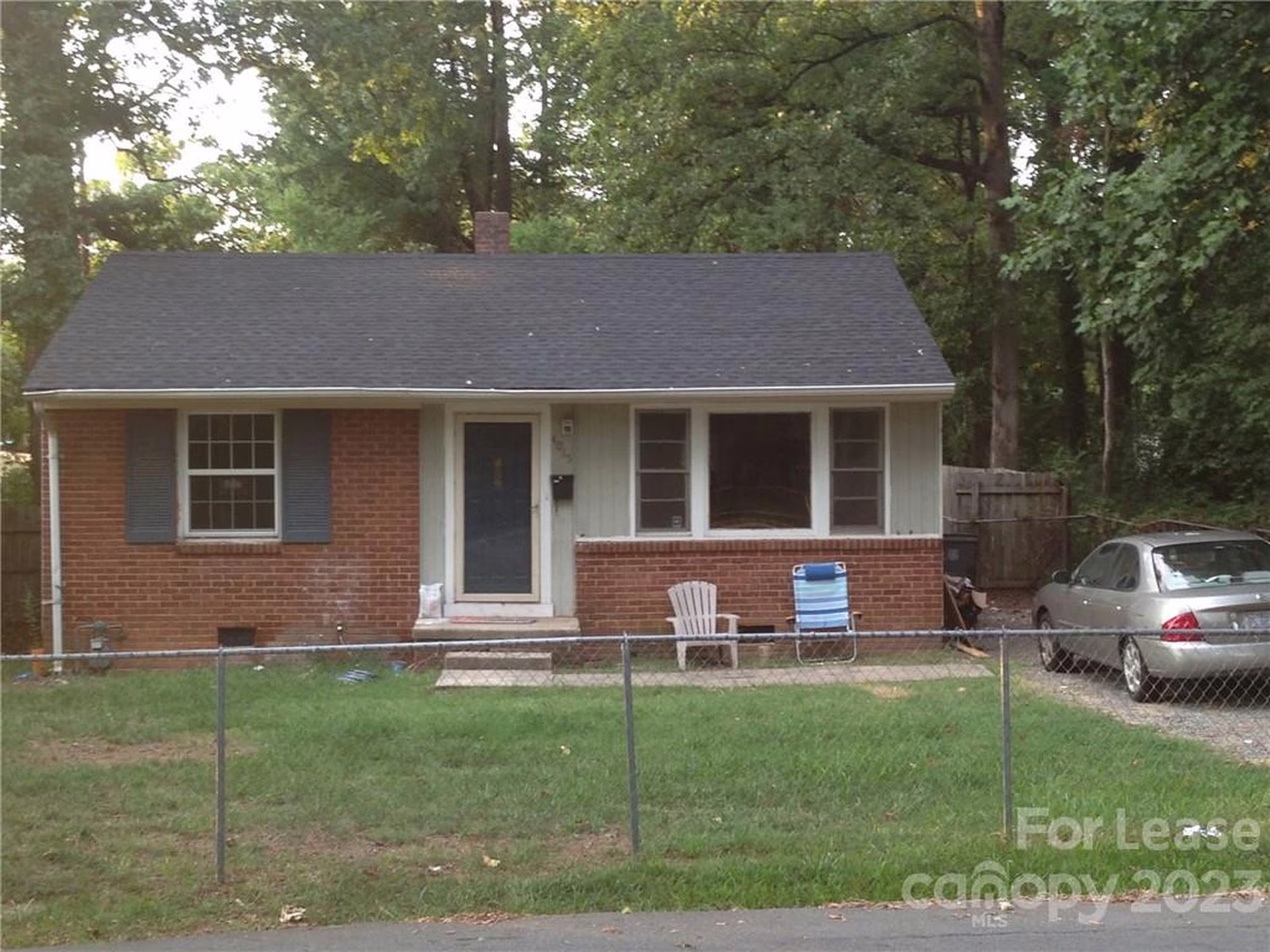 Property image 1 at 4015 Dinglewood Avenue, Charlotte, NC 28205