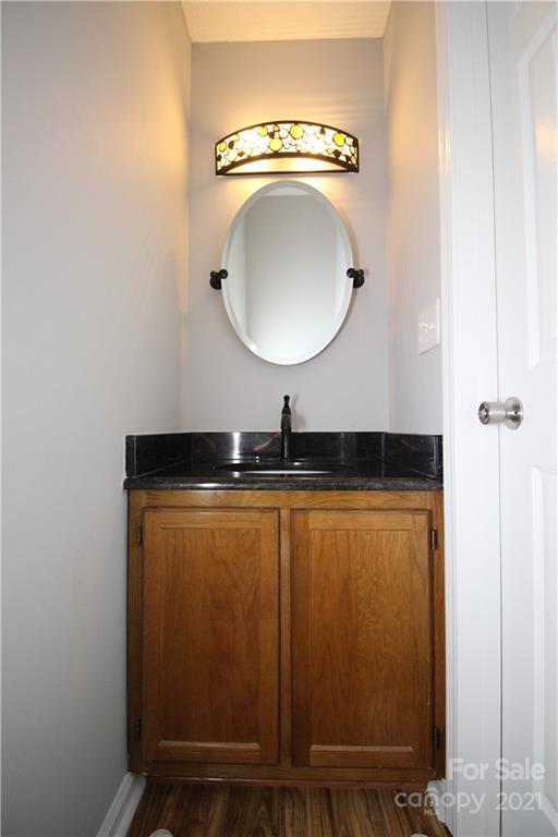 Property image 5 of 405 Eastwood Drive in Eastwood Village, Salisbury, NC 28146
