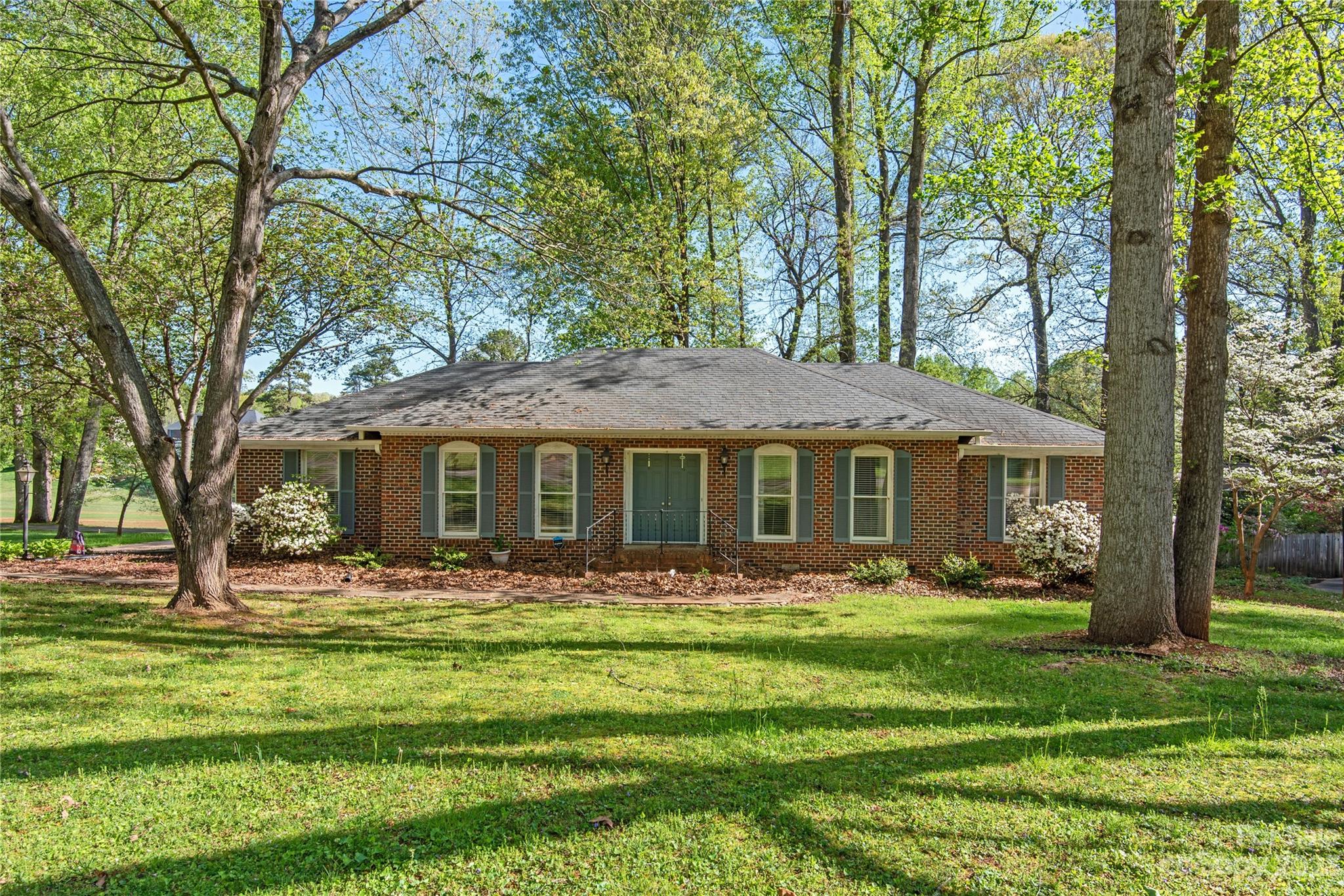 Property image 2 of 208 Travis Lane in Corbin Hills, Salisbury, NC 28146