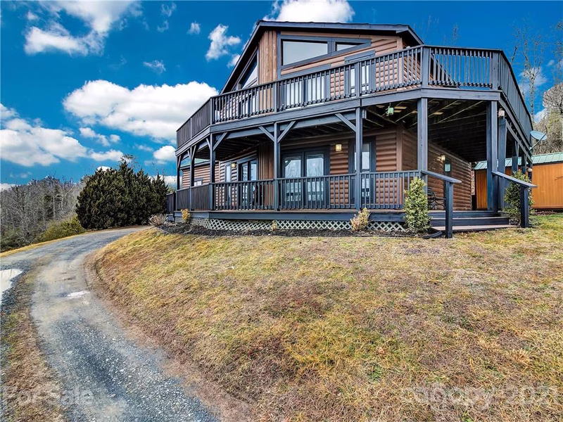 Property image 3 at 859 Pine Tree Road, Spruce Pine, NC 28777