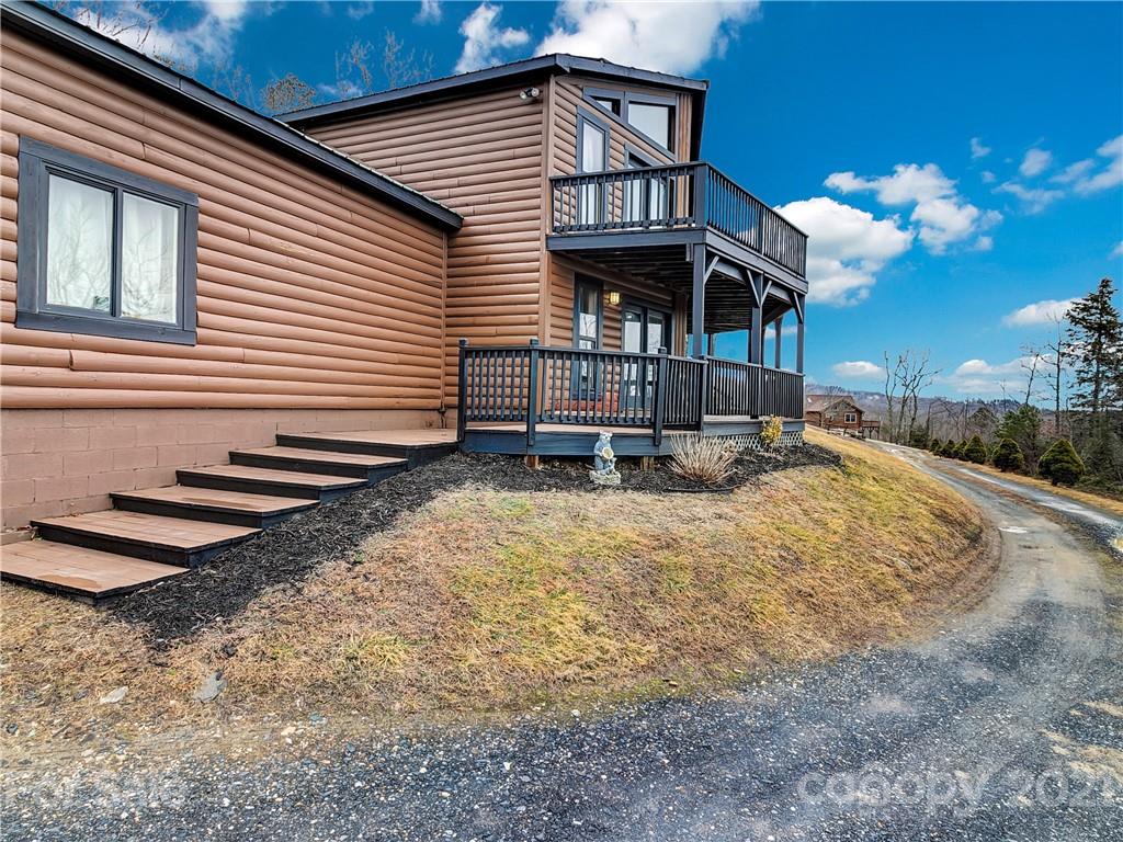 Property image 4 of 859 Pine Tree Road in Alpine Mountain, Spruce Pine, NC 28777