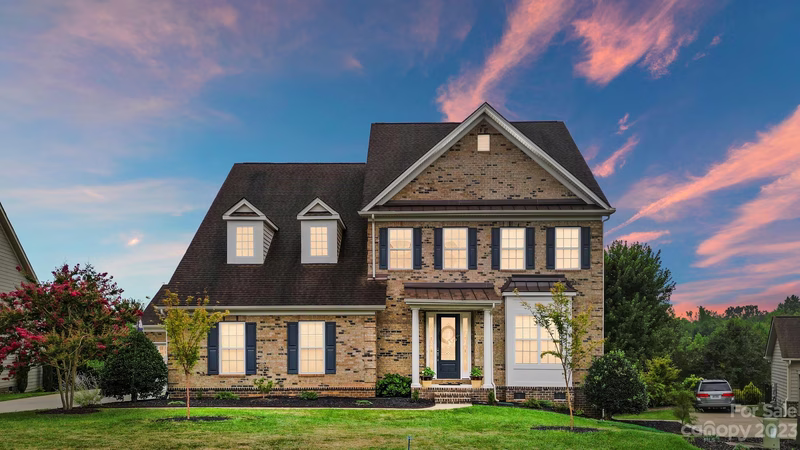 1024 Oleander Lane