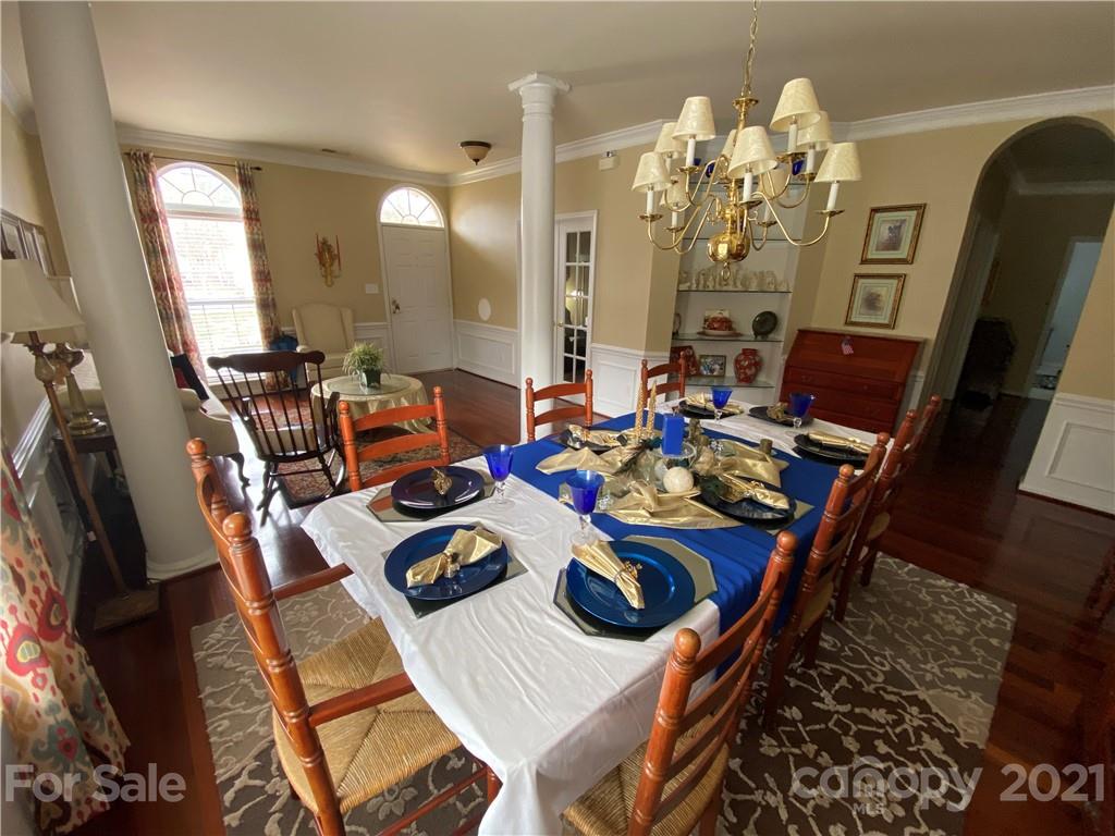 Property image 2 of 104 Morrison Cove Road in Morrison Cove, Mooresville, NC 28117