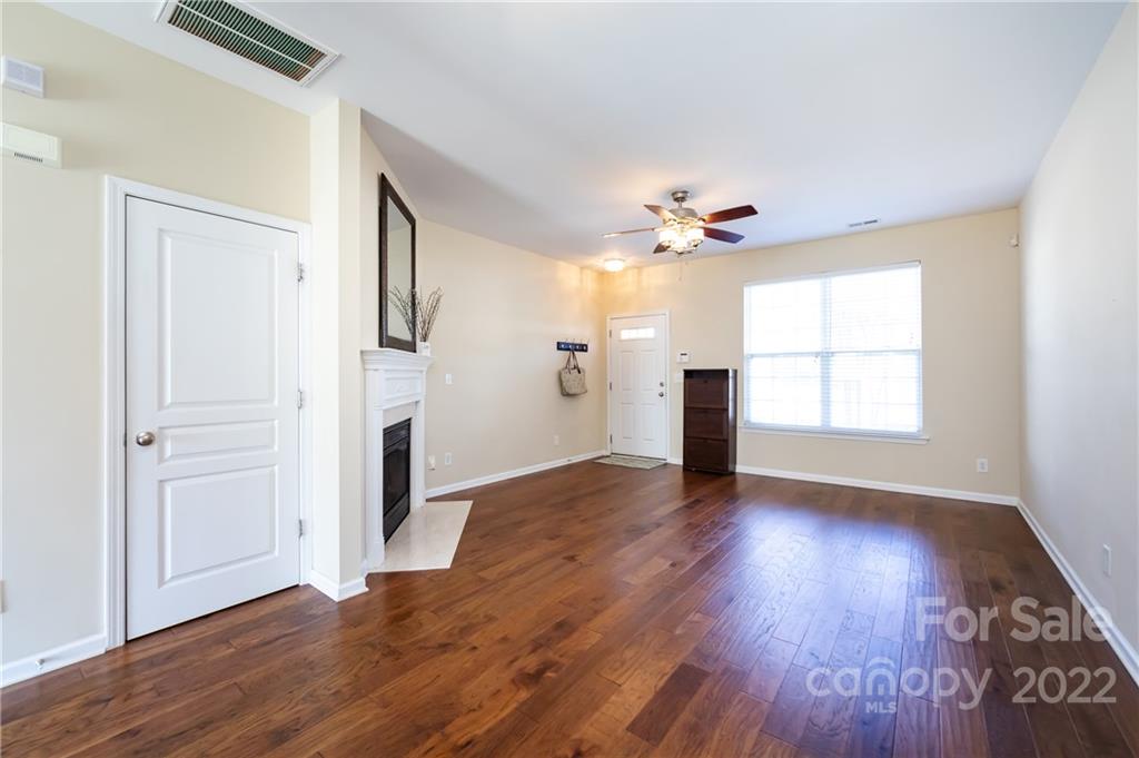 Property image 4 of 1052 Tabard Lane in Callonwood, Stallings, NC 28104