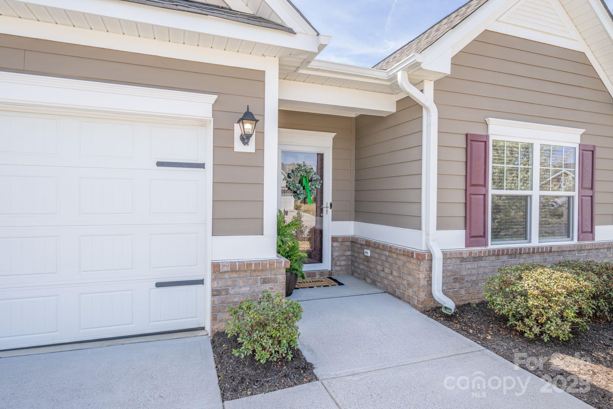 Property image 2 of 815 Foxmeade Court in Reserve at the Country Club, Salisbury, NC 28144