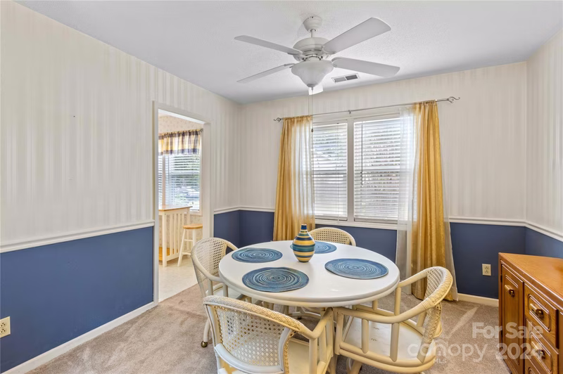 Property image 5 at 7825 Portia Place, Charlotte, NC 28227
