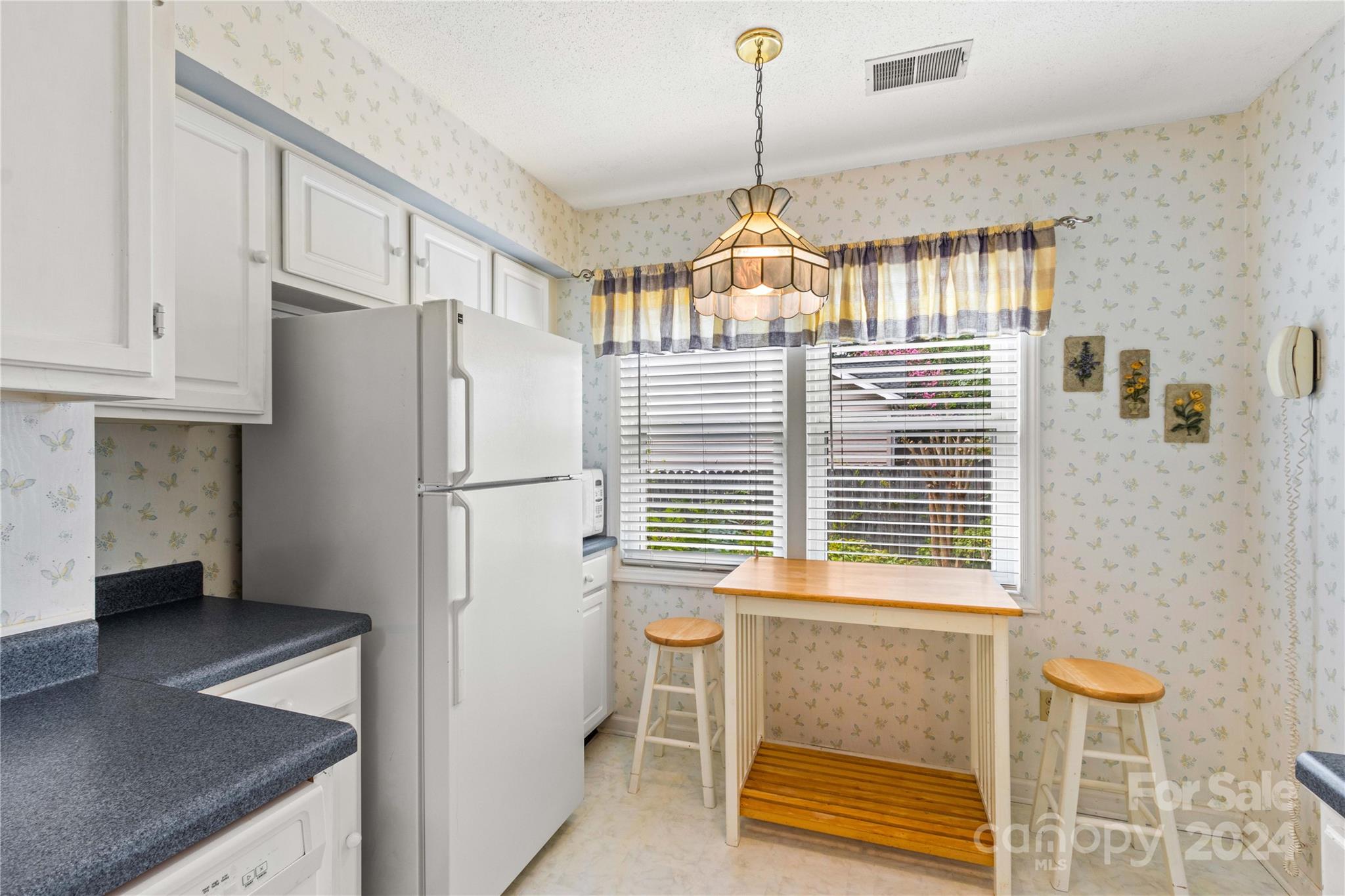 Property image 3 of 7825 Portia Place in Birnam Woods, Charlotte, NC 28227