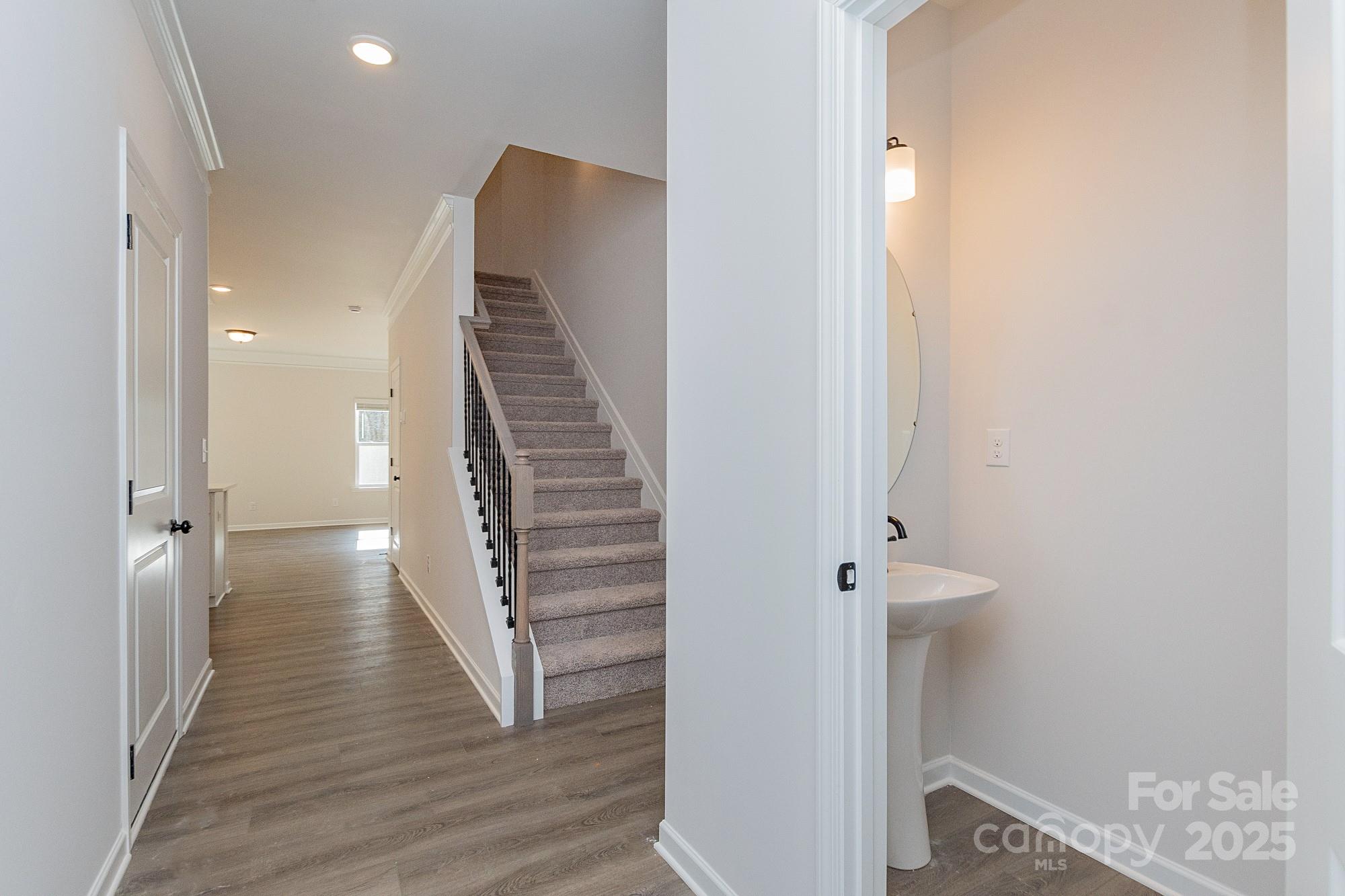 Property image 3 of 1169 Red River Drive in Country Club Village, Salisbury, NC 28144
