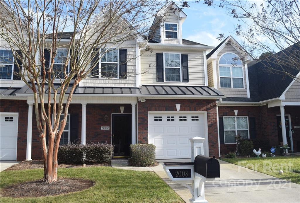 Property image 2 of 2008 Talbot Lane in Braxton Gate Townhomes, Hickory, NC 28602