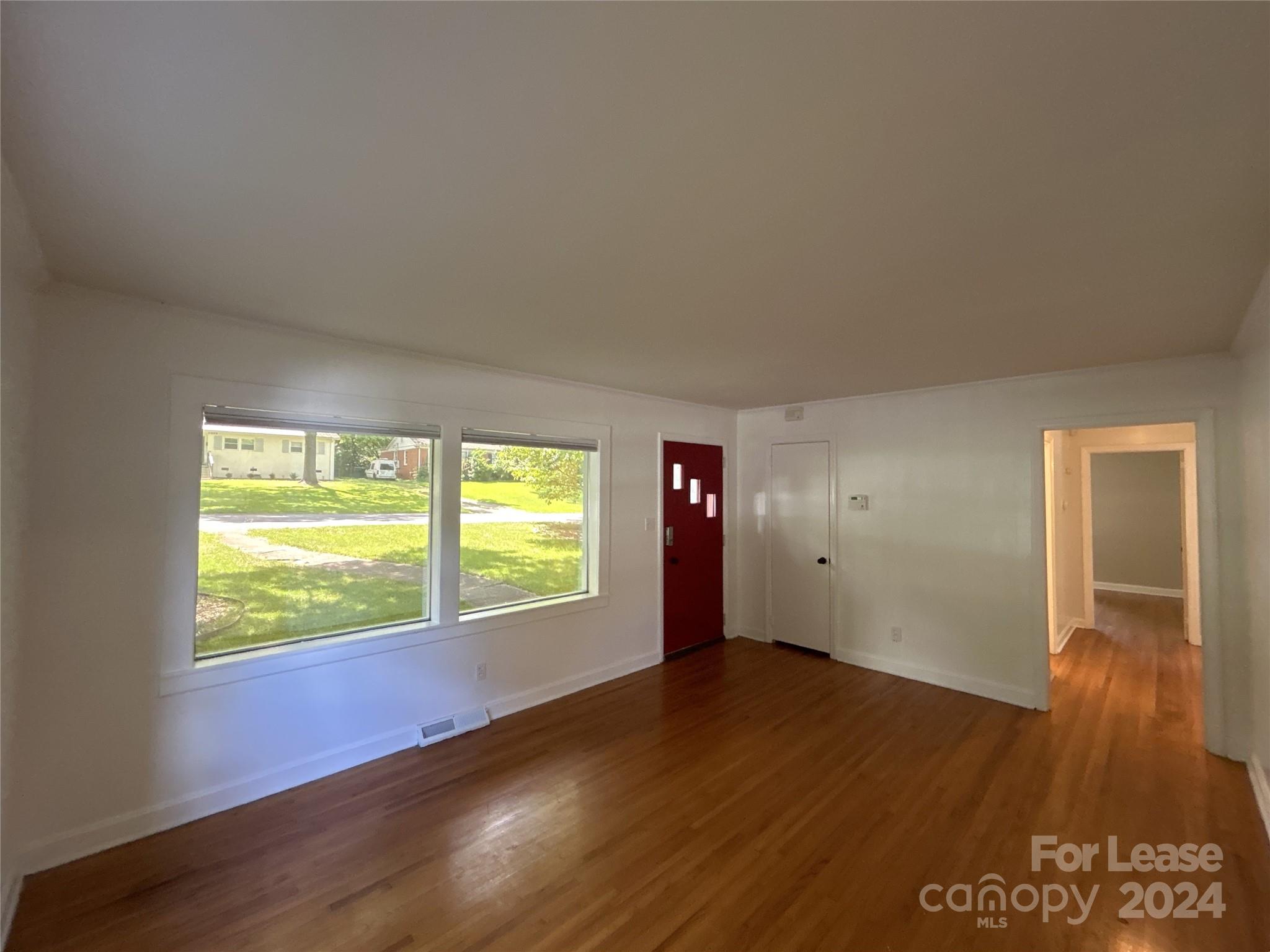 Property image 3 of 2255 Falmouth Road in Markham Village, Charlotte, NC 28205