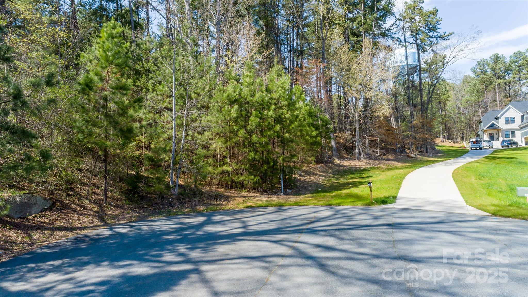 Property image 5 of 119 Quiet Trail in Ridgetop, Mooresville, NC 28117