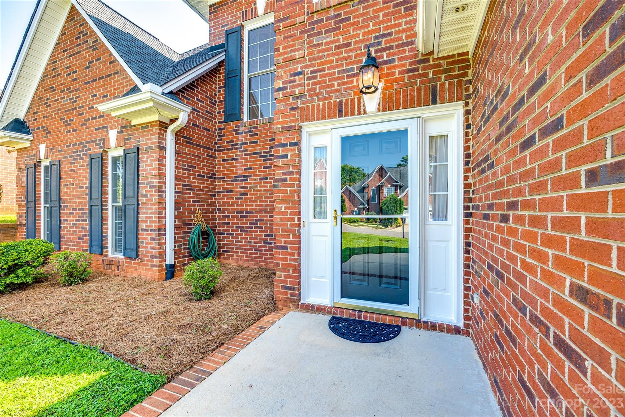 Property image 3 of 2538 Firethorn Court in Cypress Pointe, Gastonia, NC 28056