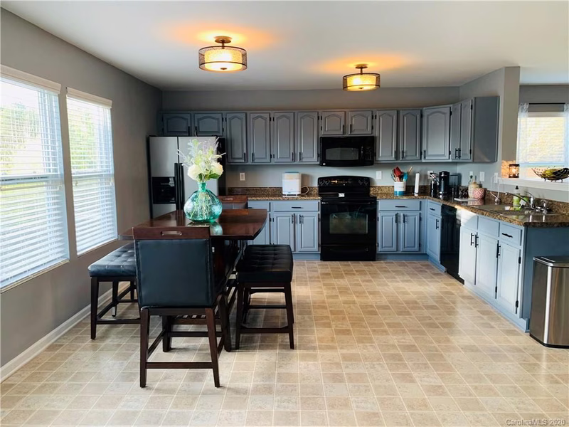 Property image 4 at 1136 Hunter Street, Statesville, NC 28677