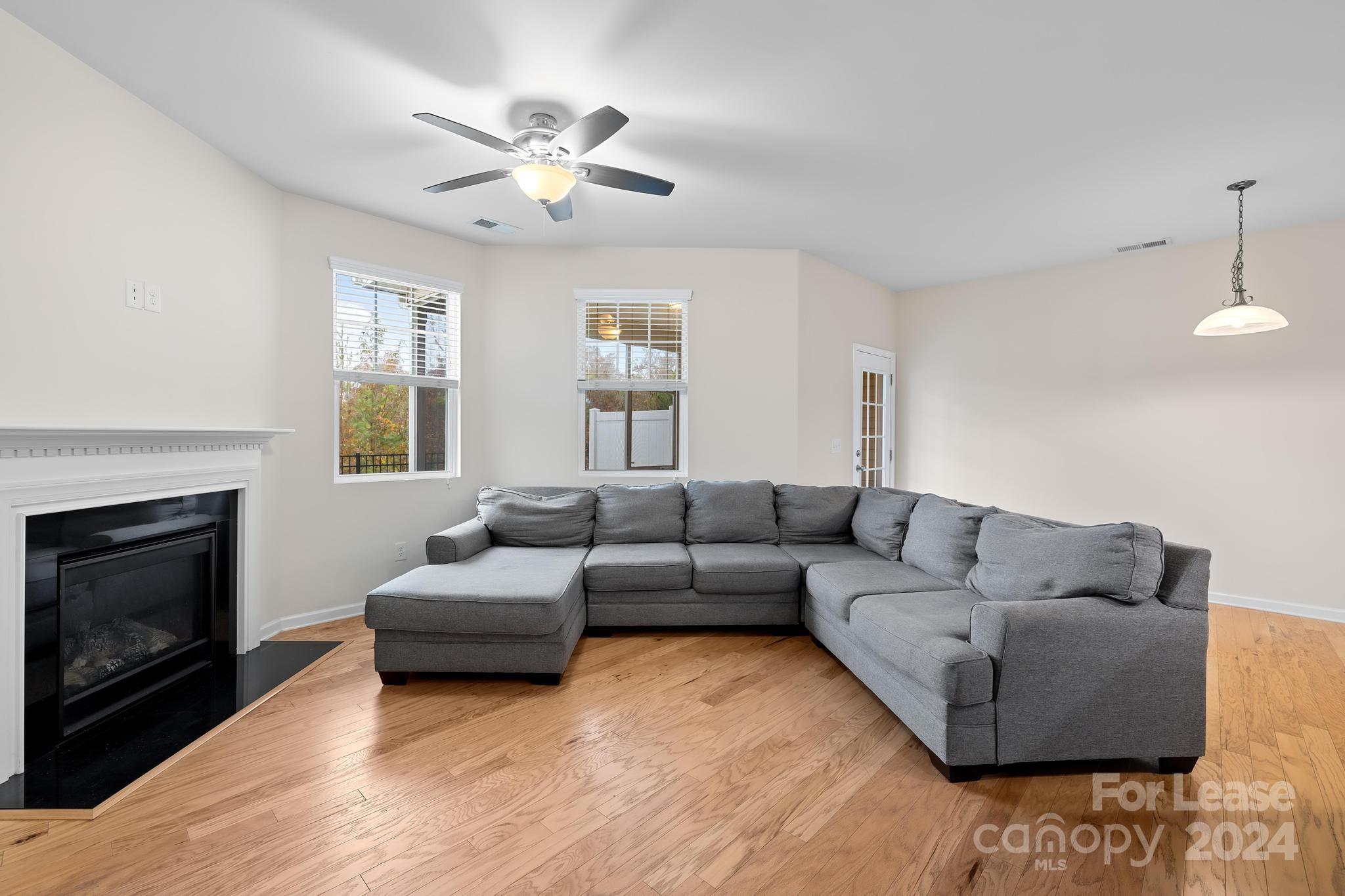 Property image 5 of 2773 Sawbridge Lane in Kinmere Commons, Gastonia, NC 28056