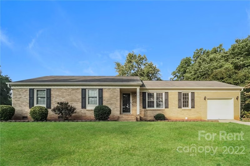 2125 Helen Drive