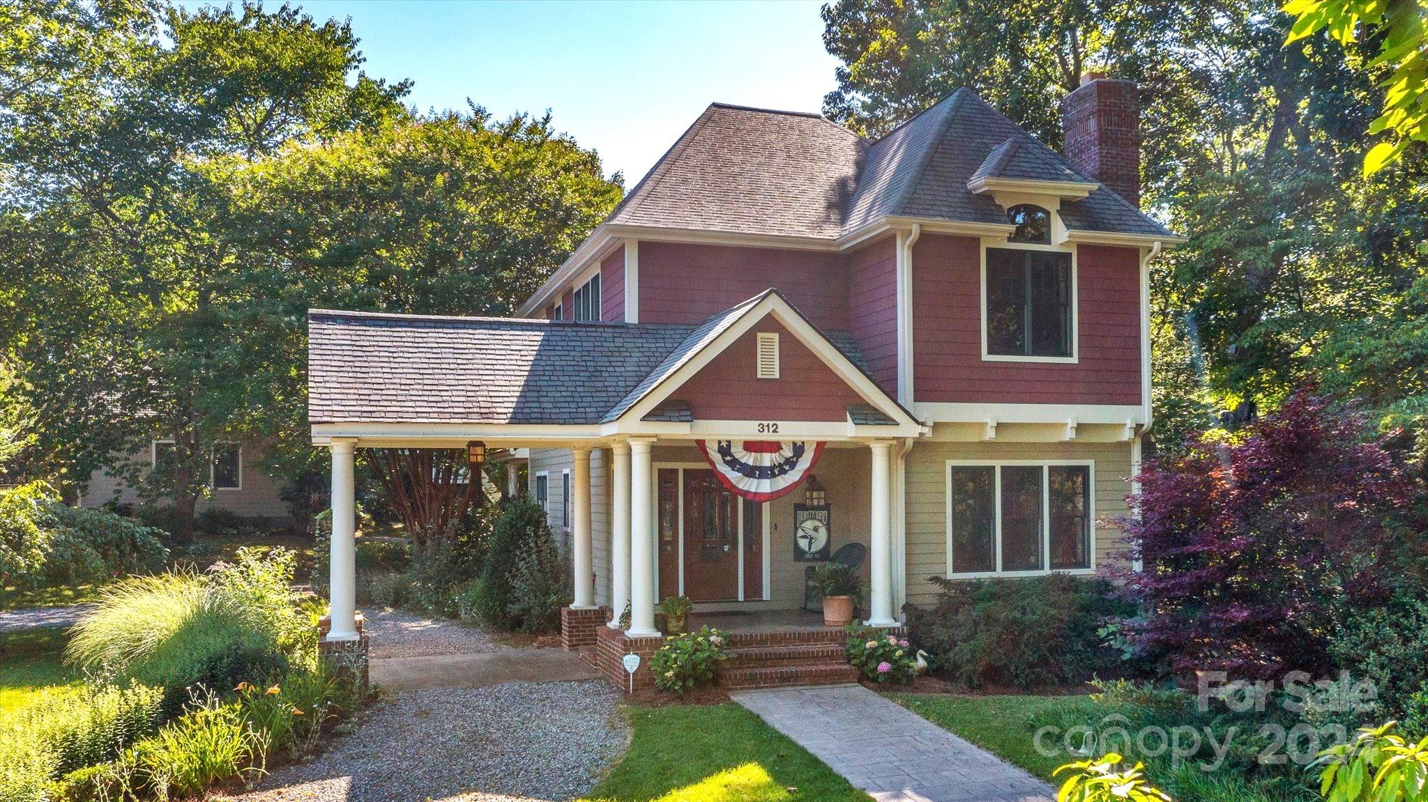Property image 2 of 312 Montford Avenue in Montford, Asheville, NC 28801