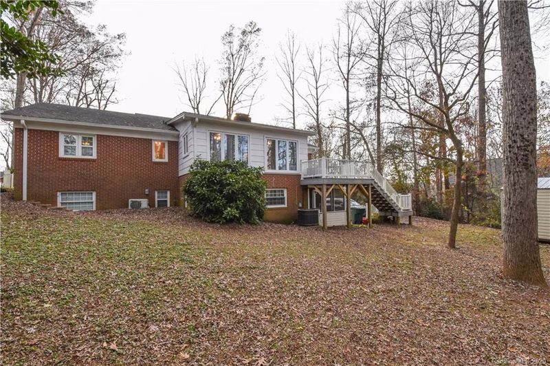 Property image 3 at 220 Pinehurst Lane, Newton, NC 28658