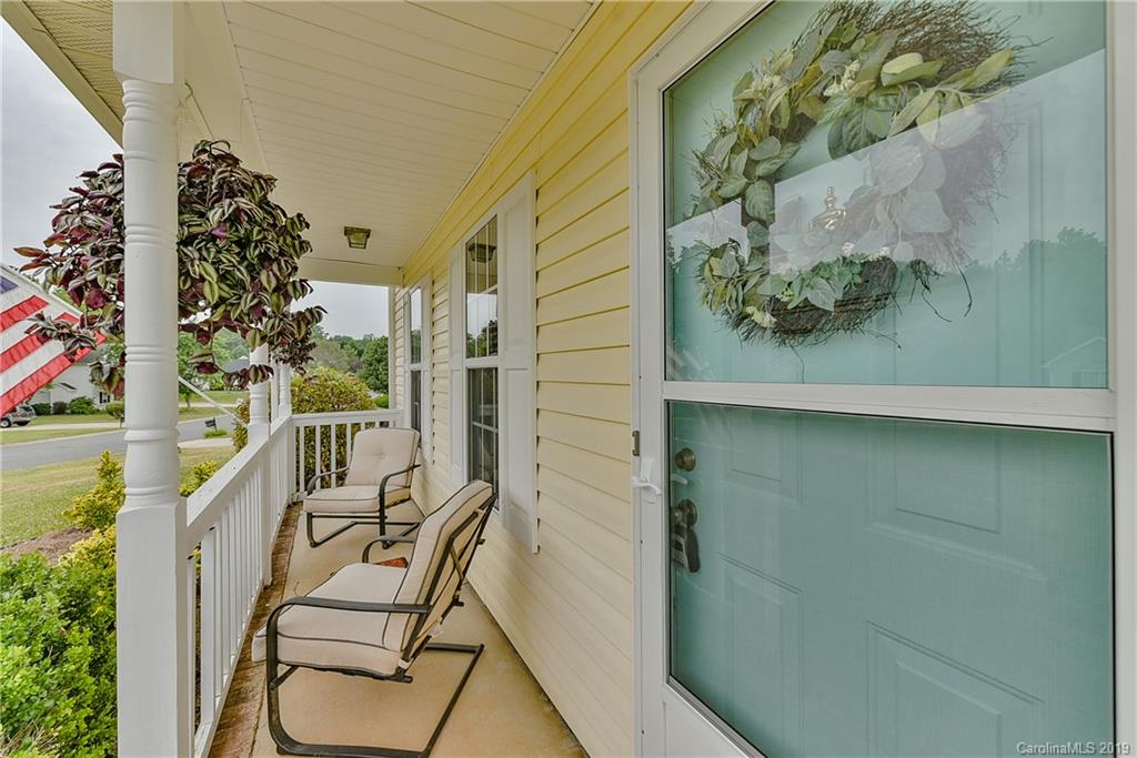 Property image 3 of 2404 Ivy Run Drive in Oak Grove, Indian Trail, NC 28079
