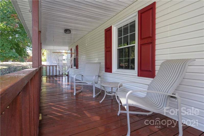 Property image 3 at 545 Brook Circle, Salisbury, NC 28147