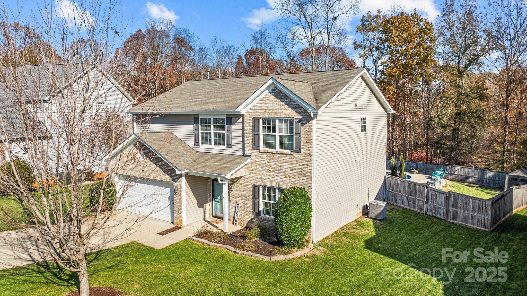 Property image 4 of 3032 Sterling Court in Ashley Glen, Indian Land, SC 29707