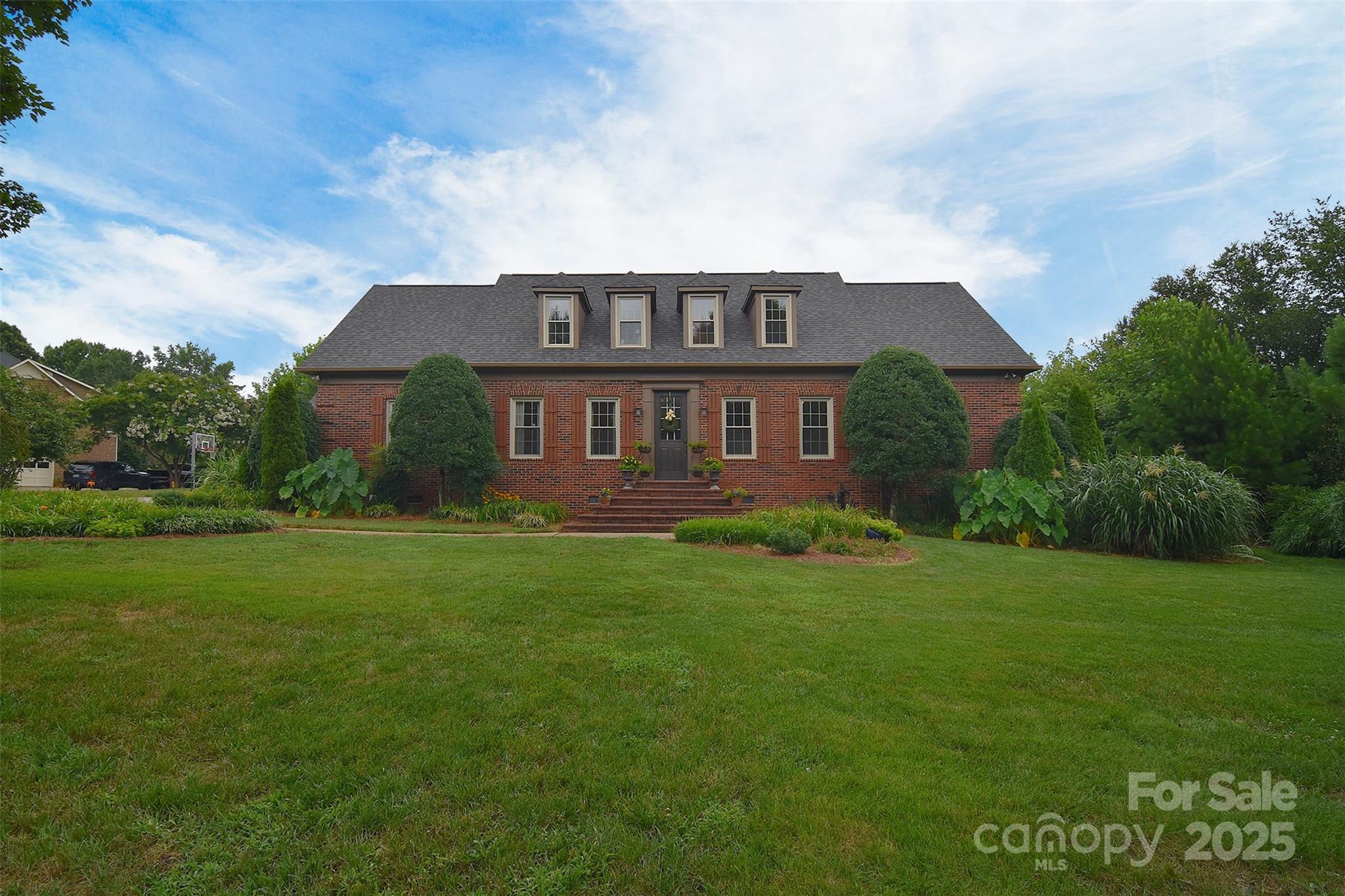 Property image 4 of 1482 Willow Oaks Trail in Willow Oaks, Matthews, NC 28104
