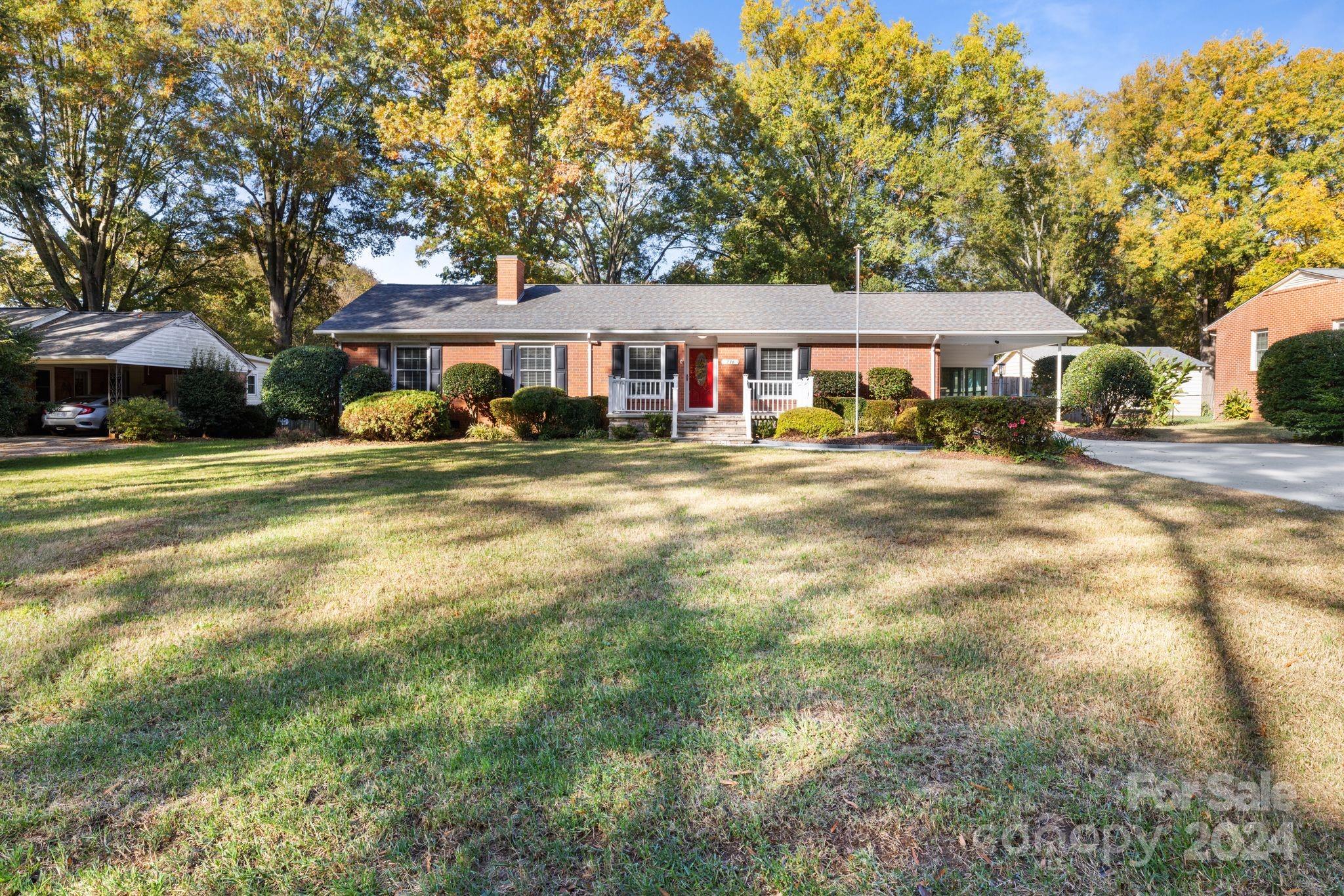 Property image 5 of 236 S Mccoy Road in Milford Hills, Salisbury, NC 28144
