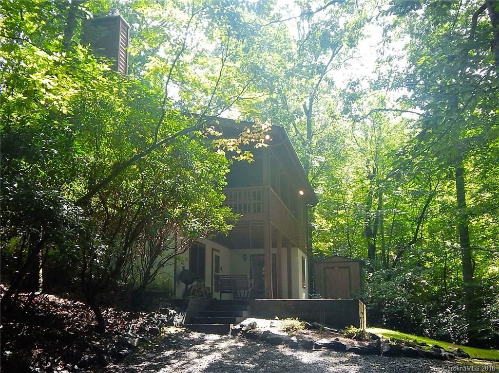 Property image 2 of 802 Kentwood Lane in Blue Ridge Overlook, Pisgah Forest, NC 28768