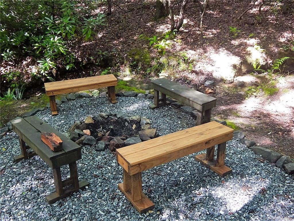 Property image 4 of 802 Kentwood Lane in Blue Ridge Overlook, Pisgah Forest, NC 28768