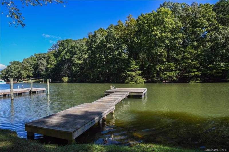 141 Brookridge Lane