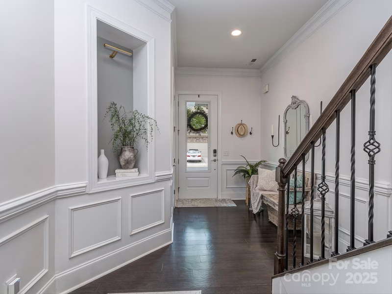 Property image 4 at 5130 Mount Clare Lane, Charlotte, NC 28210