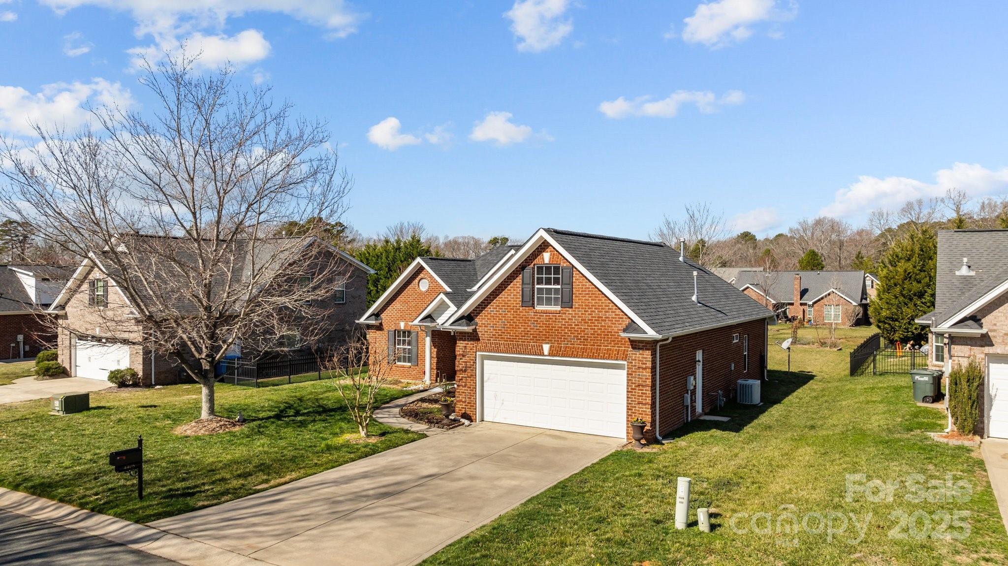 Property image 4 of 4405 Zee Court in Crooked Creek Estates, Monroe, NC 28110