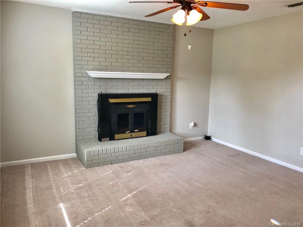 Property image 3 of 240 Mckendree Road in Brookridge Shores, Mooresville, NC 28117