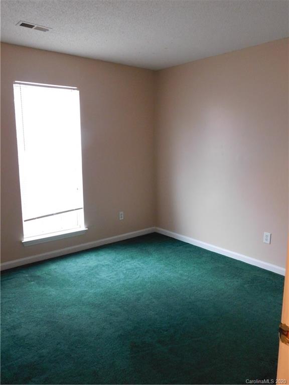 Property image 3 of 7800 Pelican Court in Pence Pond, Charlotte, NC 28227