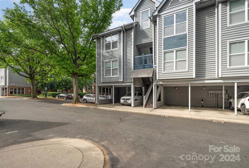 Property image 3 at 513 N Graham Street, Charlotte, NC 28202