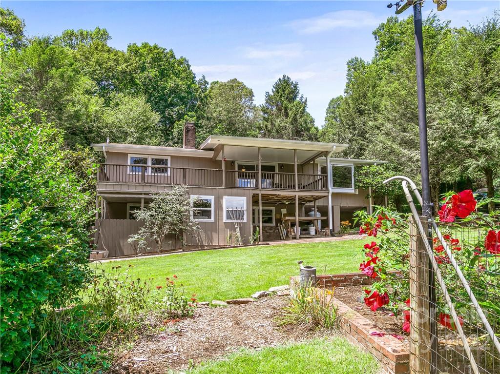 Property image 2 of 360 Pisgah Forest Drive in Pisgah Forest Farms, Pisgah Forest, NC 28768