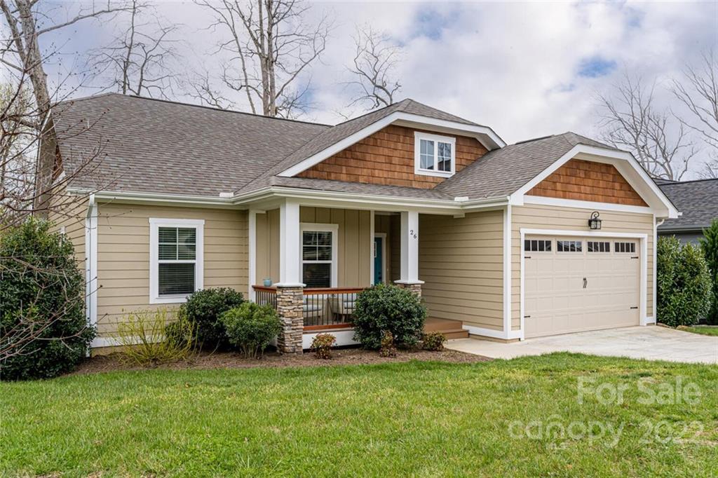 Property image 2 of 26 Asher Lane in Cottages at Glenn Oaks, Arden, NC 28704
